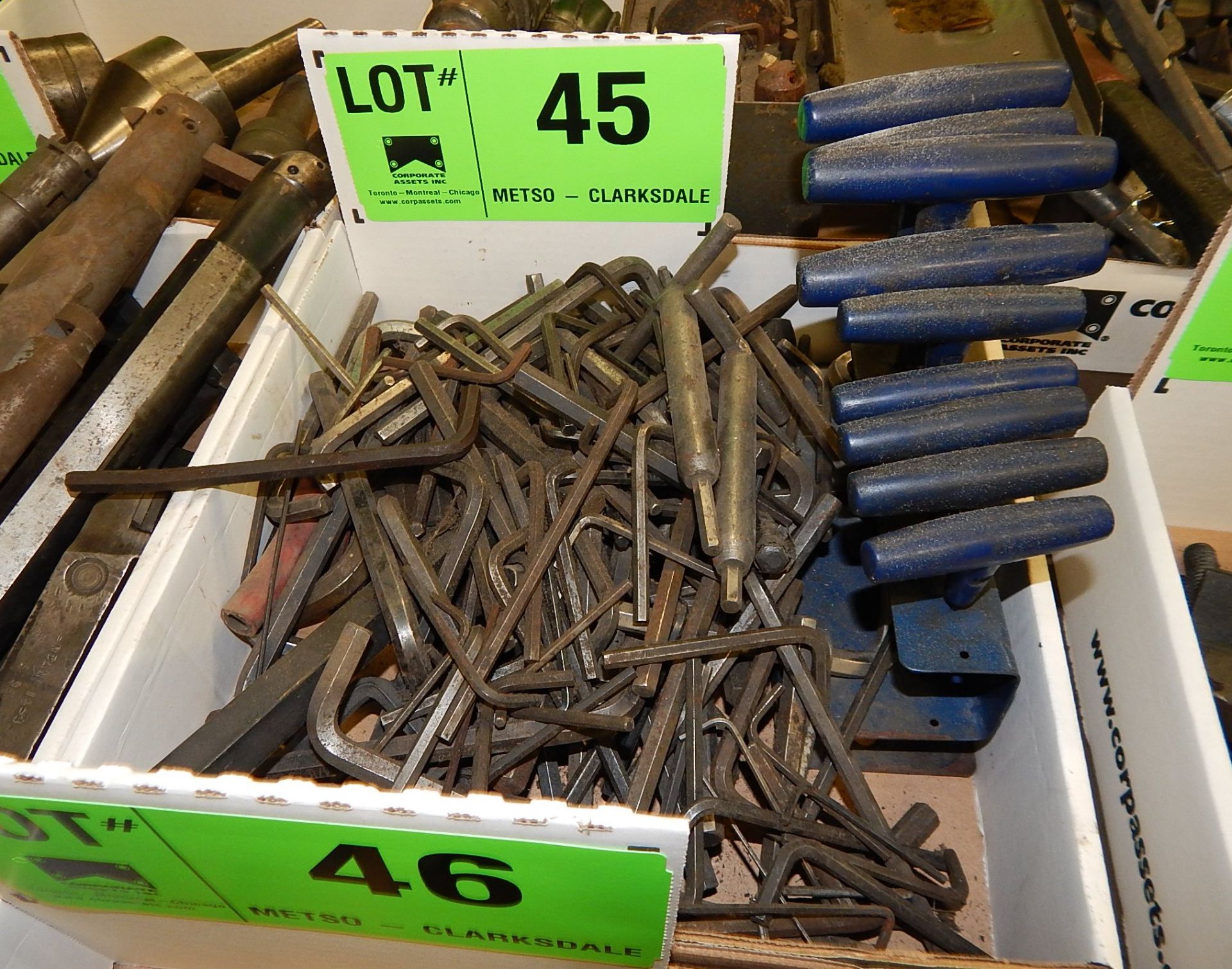 LOT/ ALLEN WRENCHES