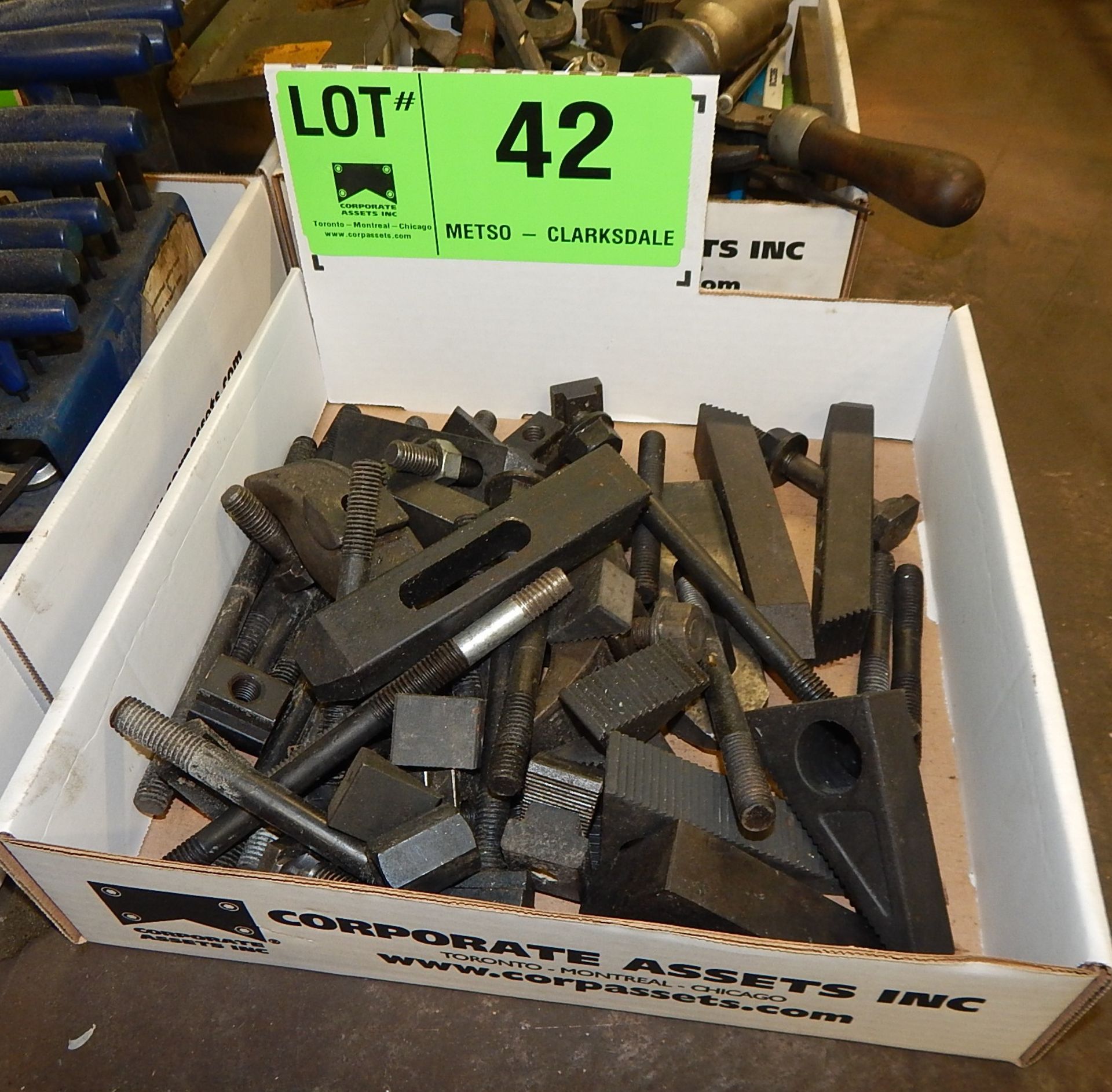 LOT/ CLAMPING