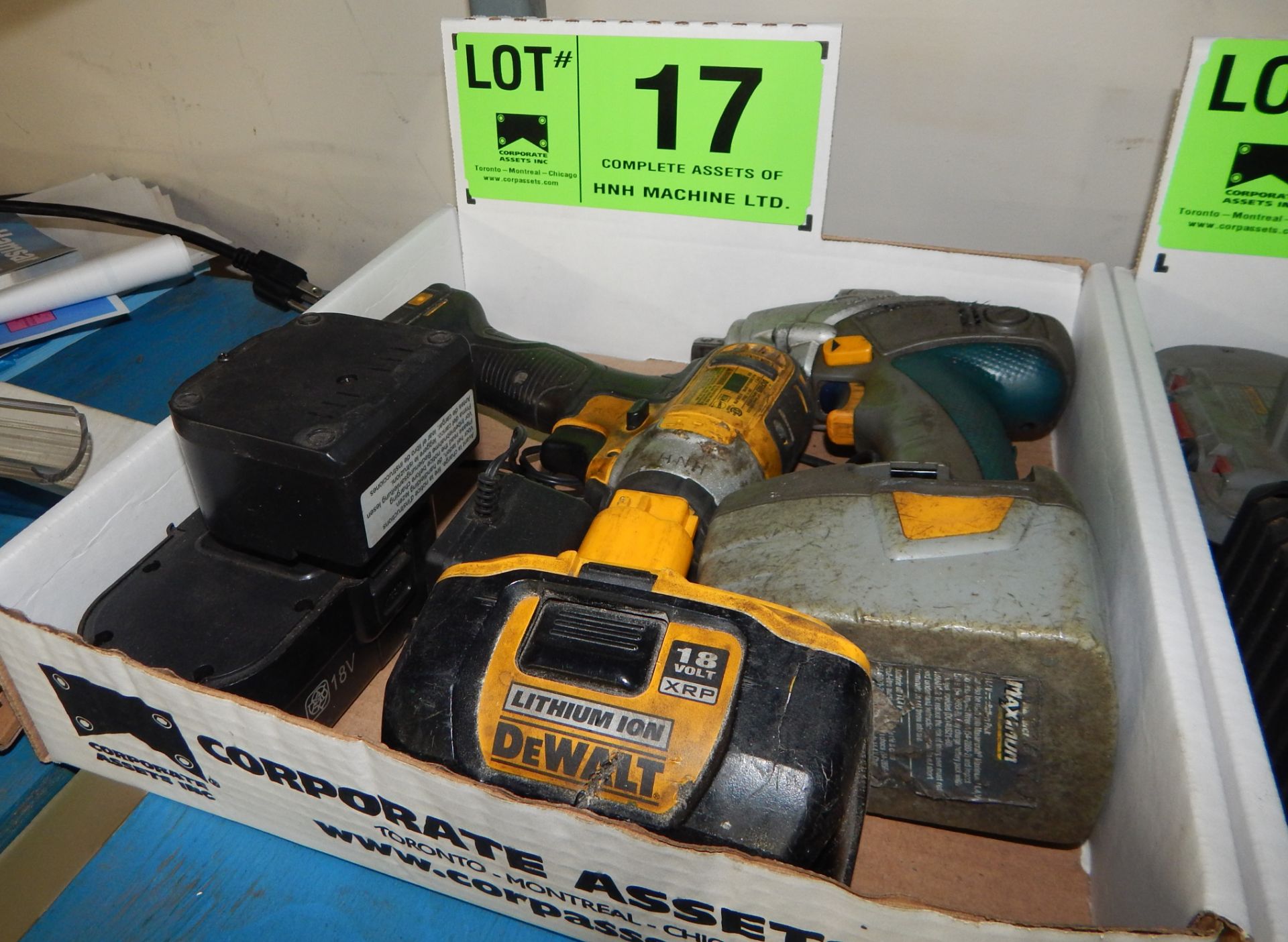 LOT/ IMPACT GUN AND CORDLESS TOOLS