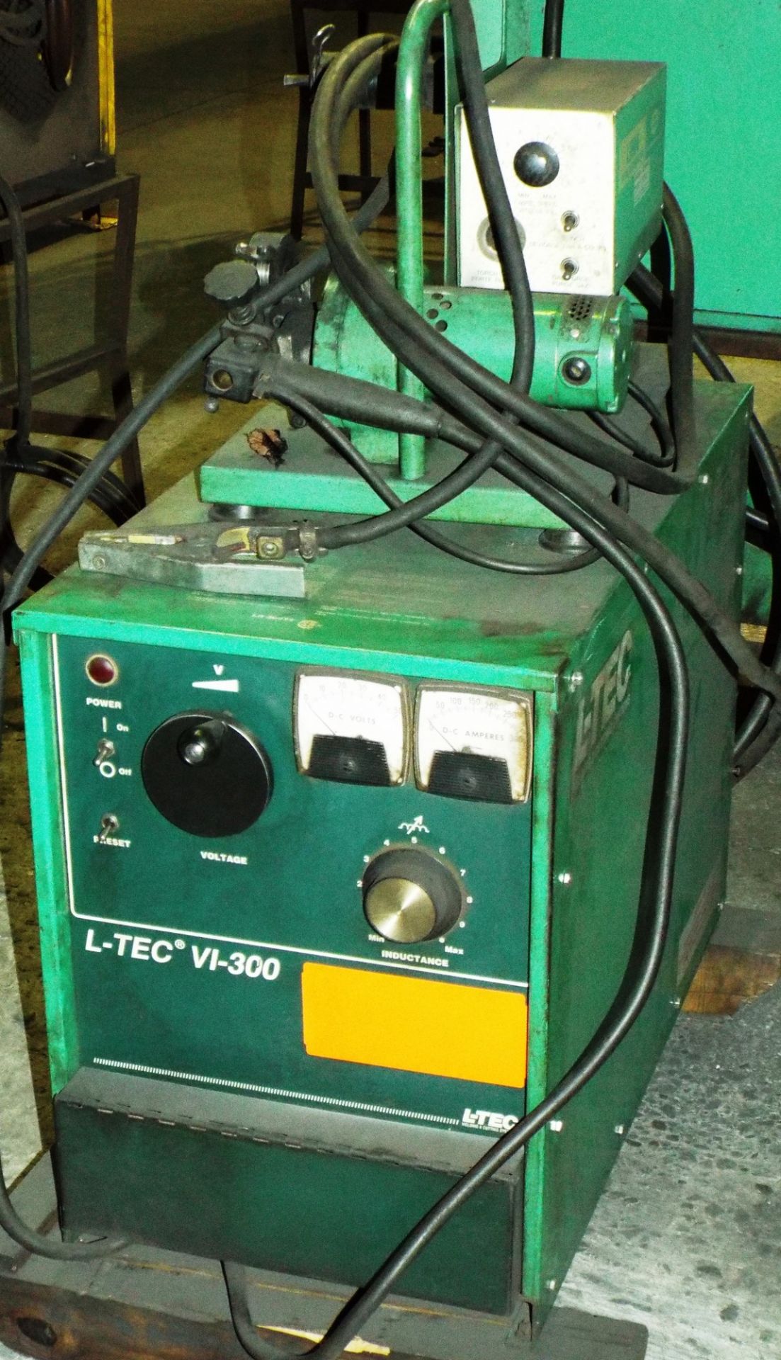 L-TEC VI-300 MIG WELDER WITH LINDE MIG-35 WIRE FEED, CABLES S/N: C94B-53722