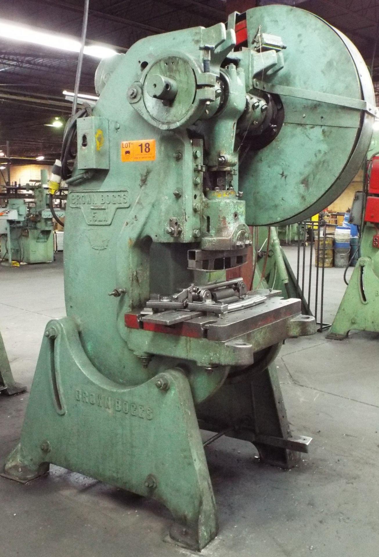 BROWN BOGGS 15LW OBI PUNCH PRESS WITH 40 TON CAPACITY, 2.5" STROKE, 2.5" RAM ADJUSTMENT, 105 SPM,