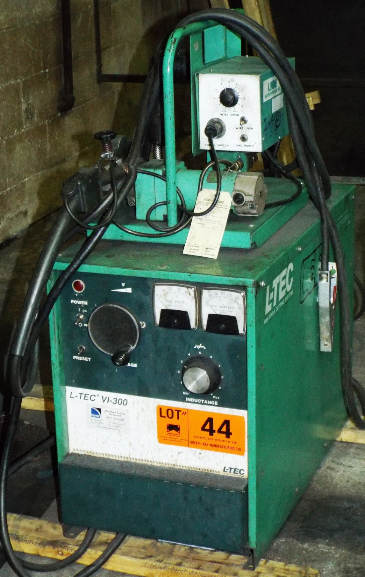 L-TEC VI-300 MIG WELDER WITH LINDE MIG-35 WIRE FEED, CABLES & GUN S/N: C89A-05226