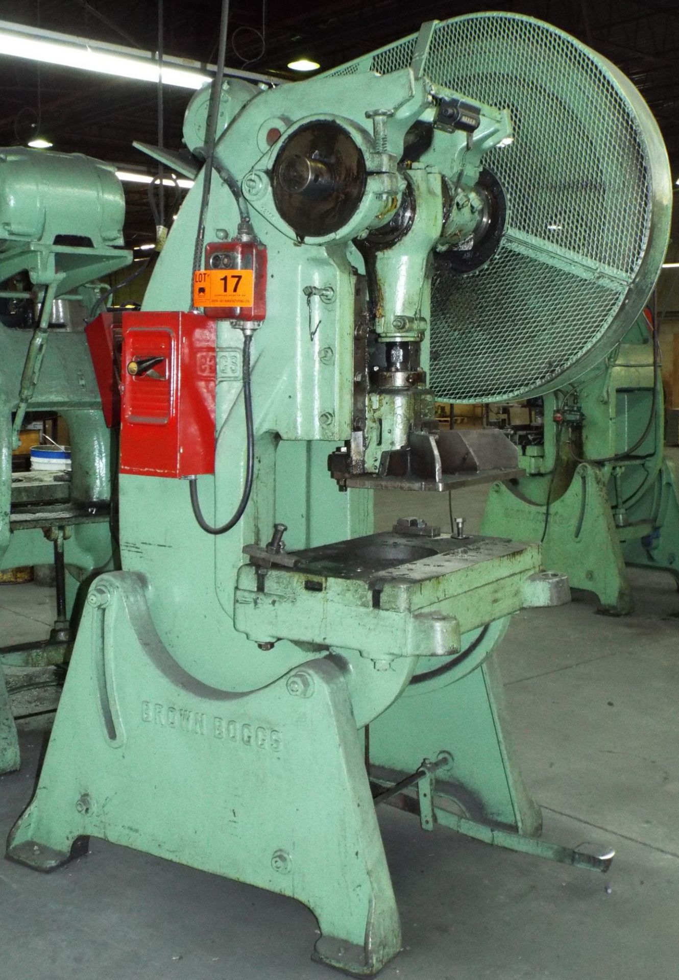 BROWN BOGGS 15LW OBI PUNCH PRESS WITH 40 TON CAPACITY, 2.5" STROKE, 2.5" RAM ADJUSTMENT, 105 SPM,