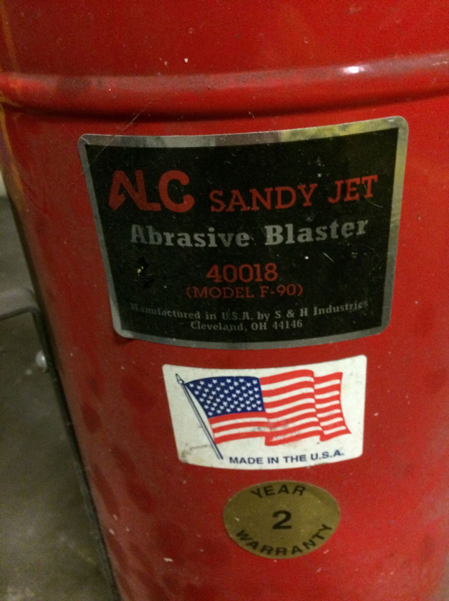 SANDY JET PORTABLE SAND BLASTER S/N N/A (LOCATED IN MO)