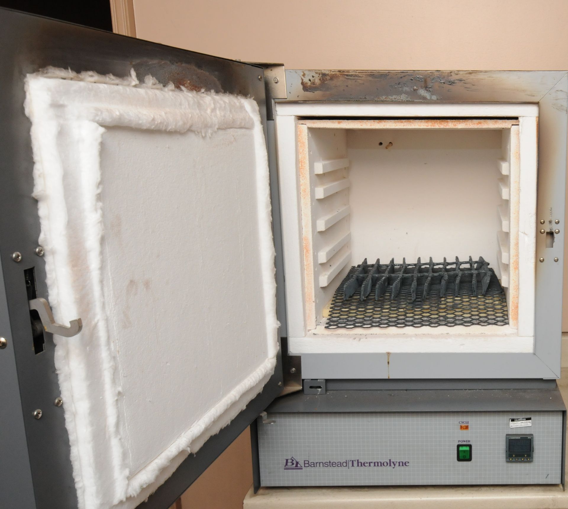 BARNSTED THERMOLINE 30400 DIGITAL ELECTRIC LAB OVEN WITH MICROPROCESSOR CONTROL, S/N N/A - Image 2 of 2