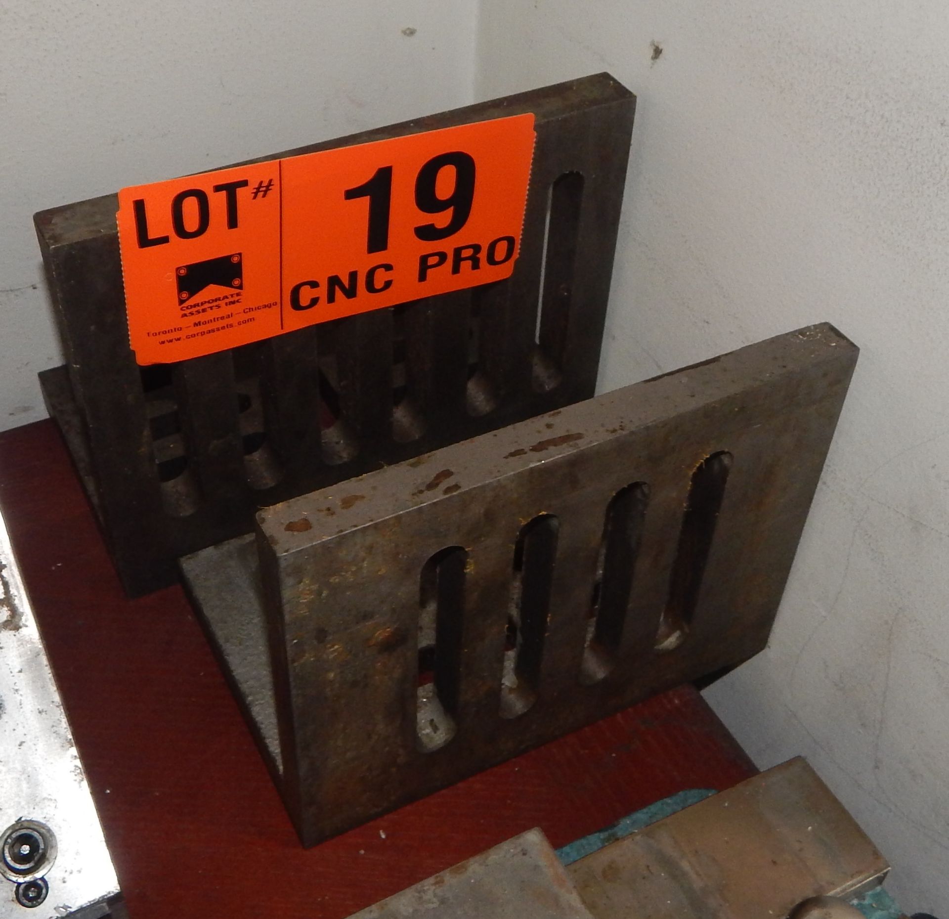 LOT/ ANGLE PLATES