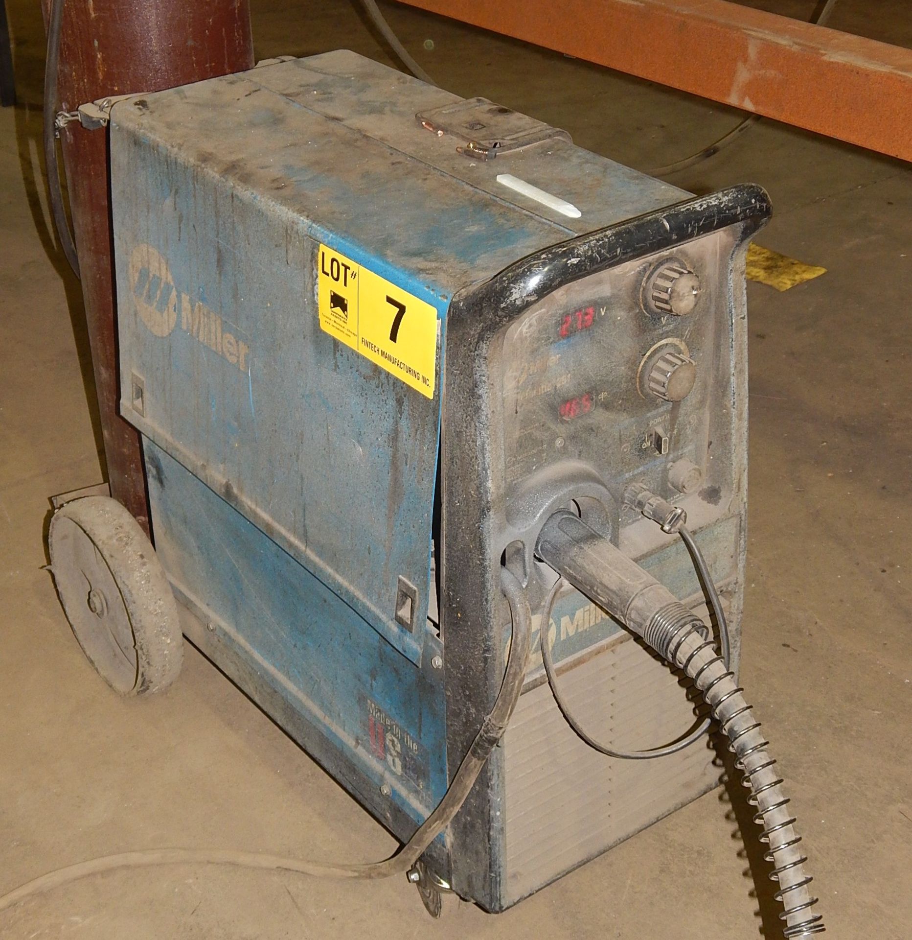 MILLER MILLERMATIC DIGITAL MIG WELDER WITH CABLES AND GUN S/N: LC551381