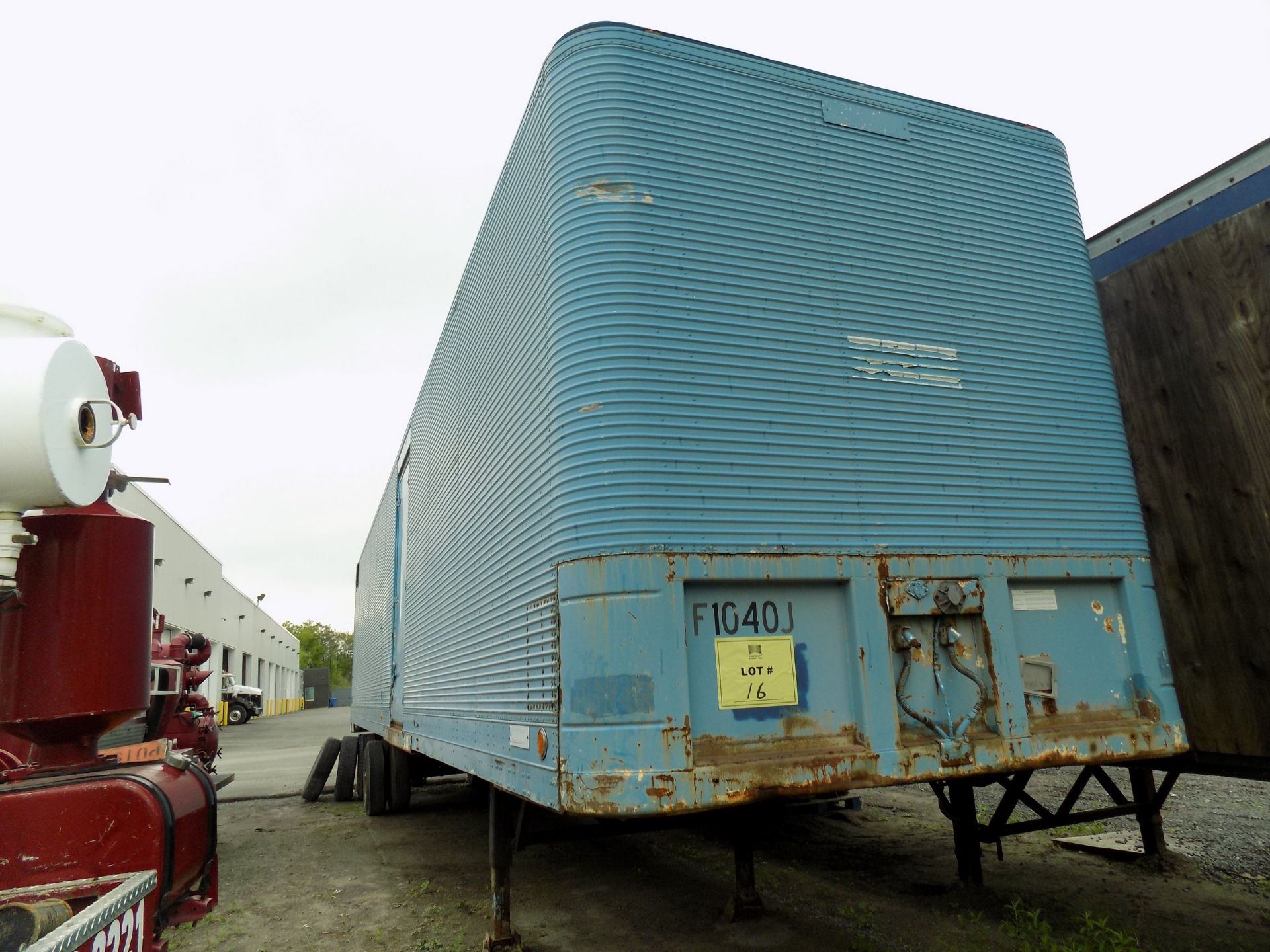 FRUEHAUF 45' TANDEM AXLE VAN SEMI-TRAILER, S/N VIN: N/A (ONTARIO LICENSE PLATE C99847)