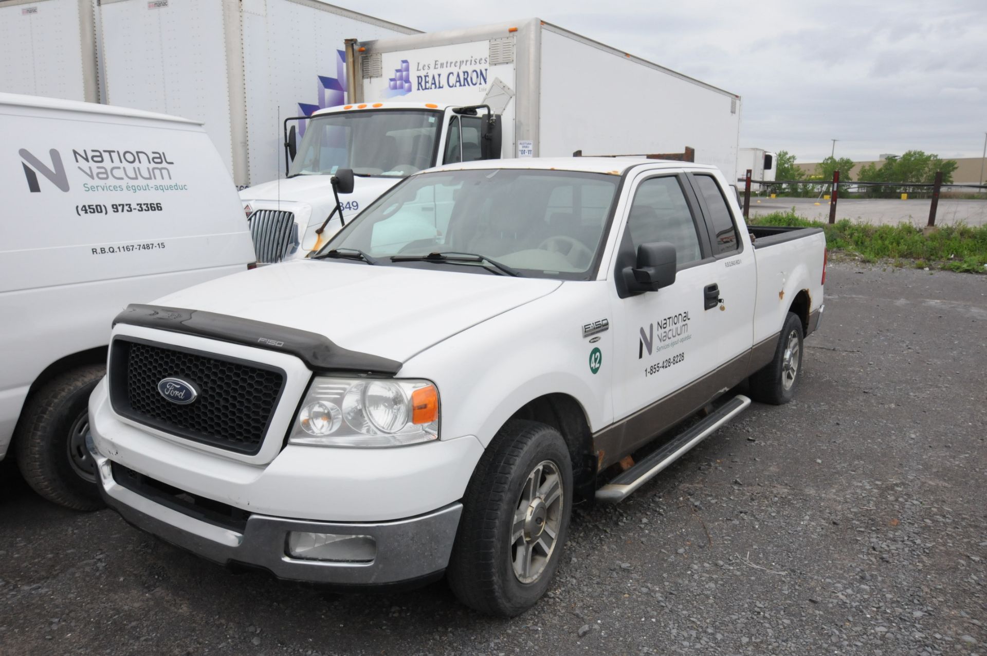 FORD (2005) F150 XLT EXTENDED CAB PICKUP TRUCK WITH 5.4 LITER V8 GAS ENGINE, RWD, AUTO, - Image 2 of 10