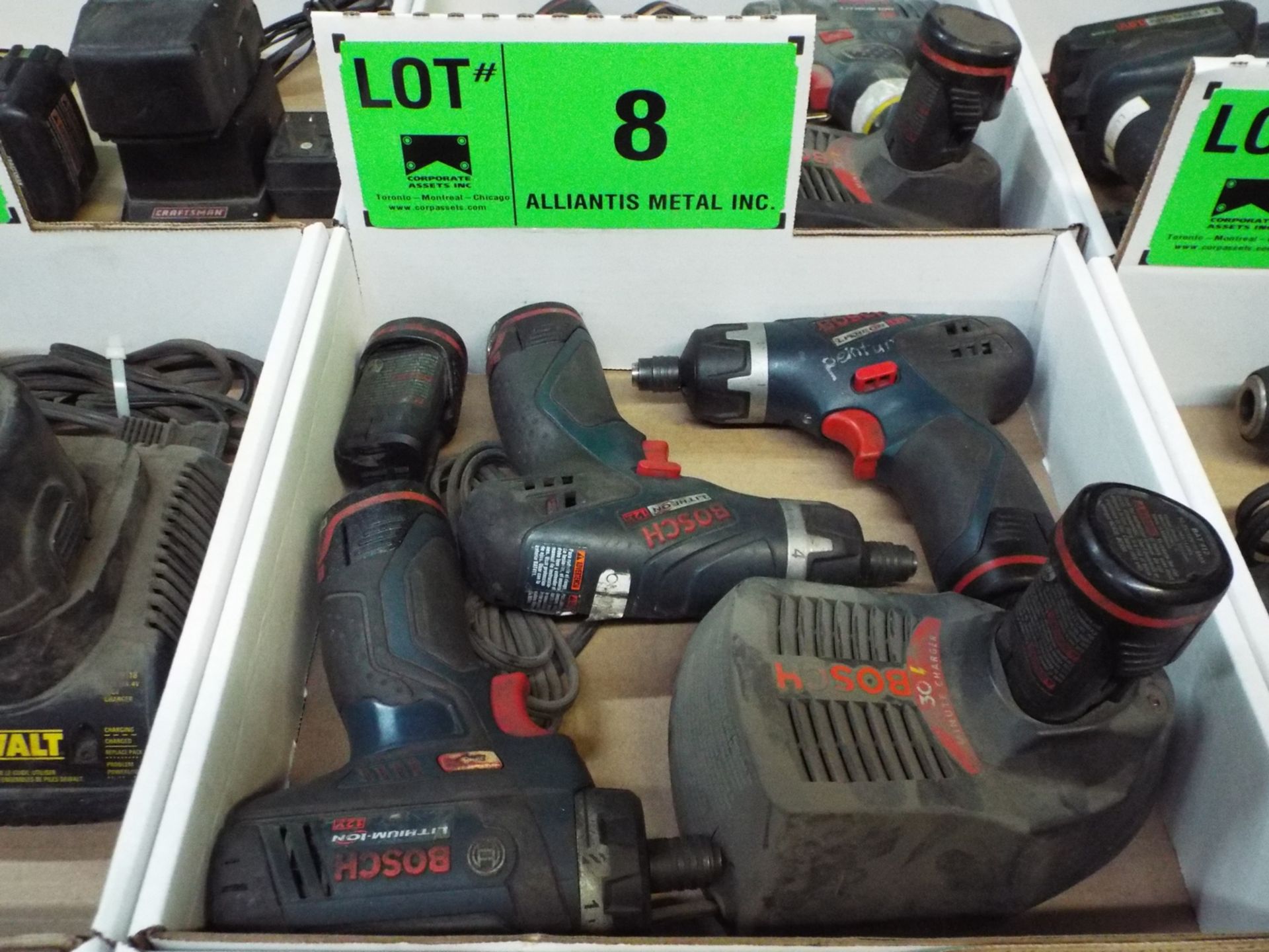 LOT/ BOSCH 12V CORDLESS IMPACT GUNS WITH SPARE BATTERIES AND CHARGER