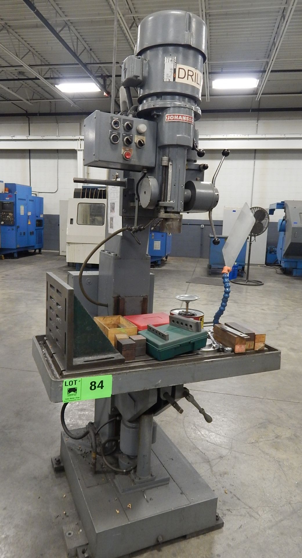 JOHANSSON DRILL PRESS WITH 36" X 18" T-SLOT TABLE, SPEEDS TO 1800RPM S/N: 3290 (CI)