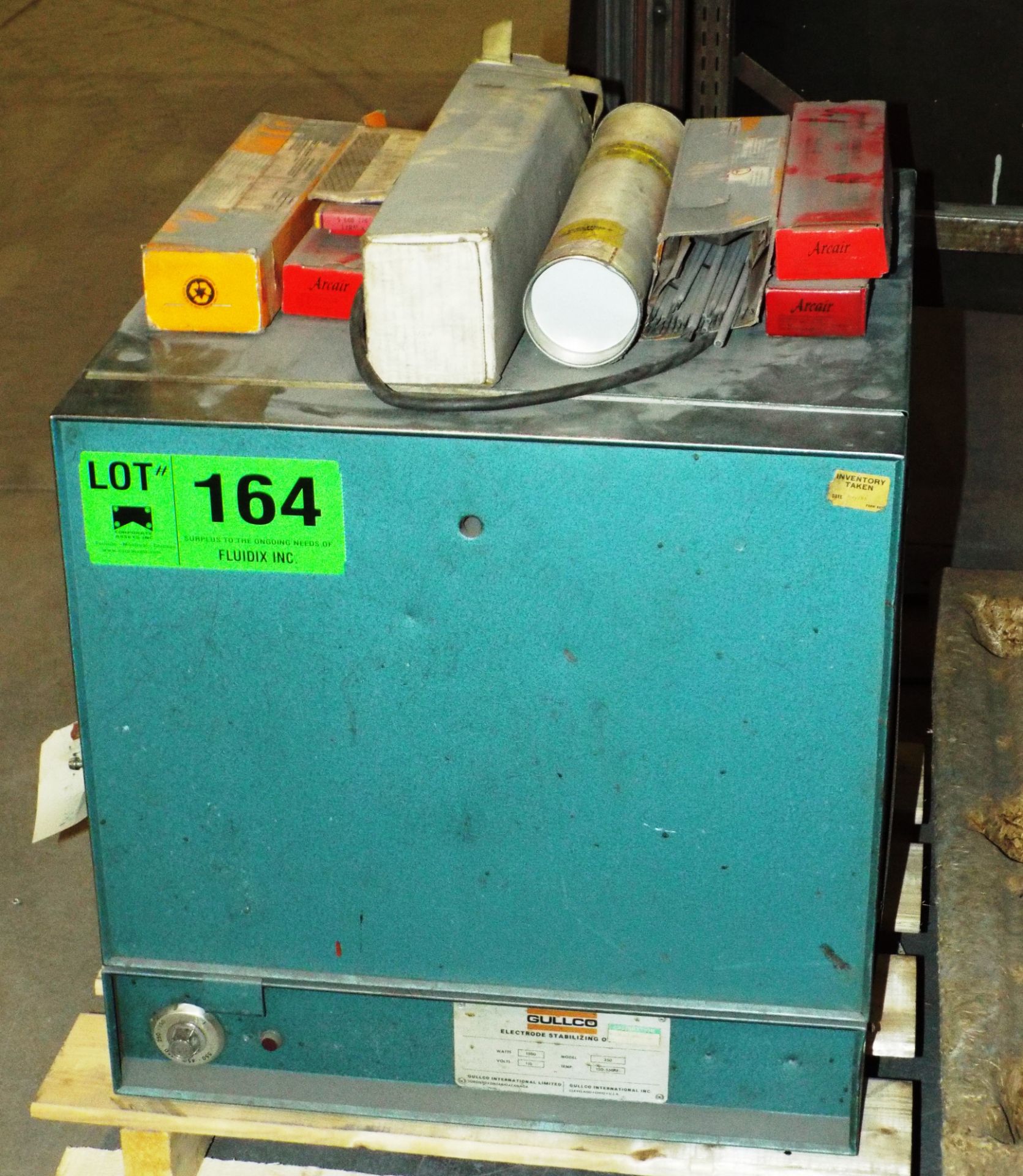 LOT/ GULLCO MODEL 350 ELECTRODE STABILIZING OVEN WITH WELDING ELECTRODES