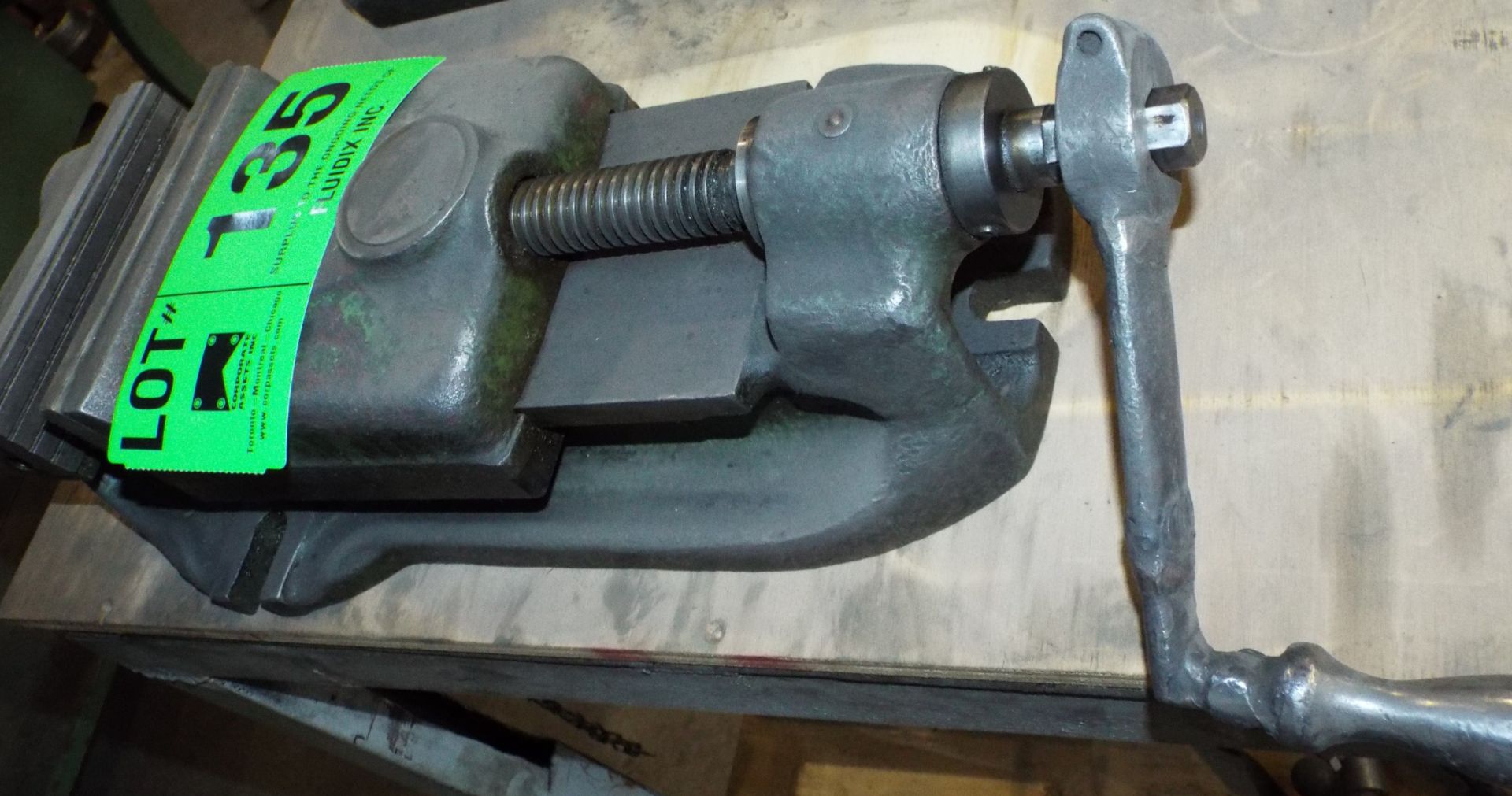 6" MACHINE VISE