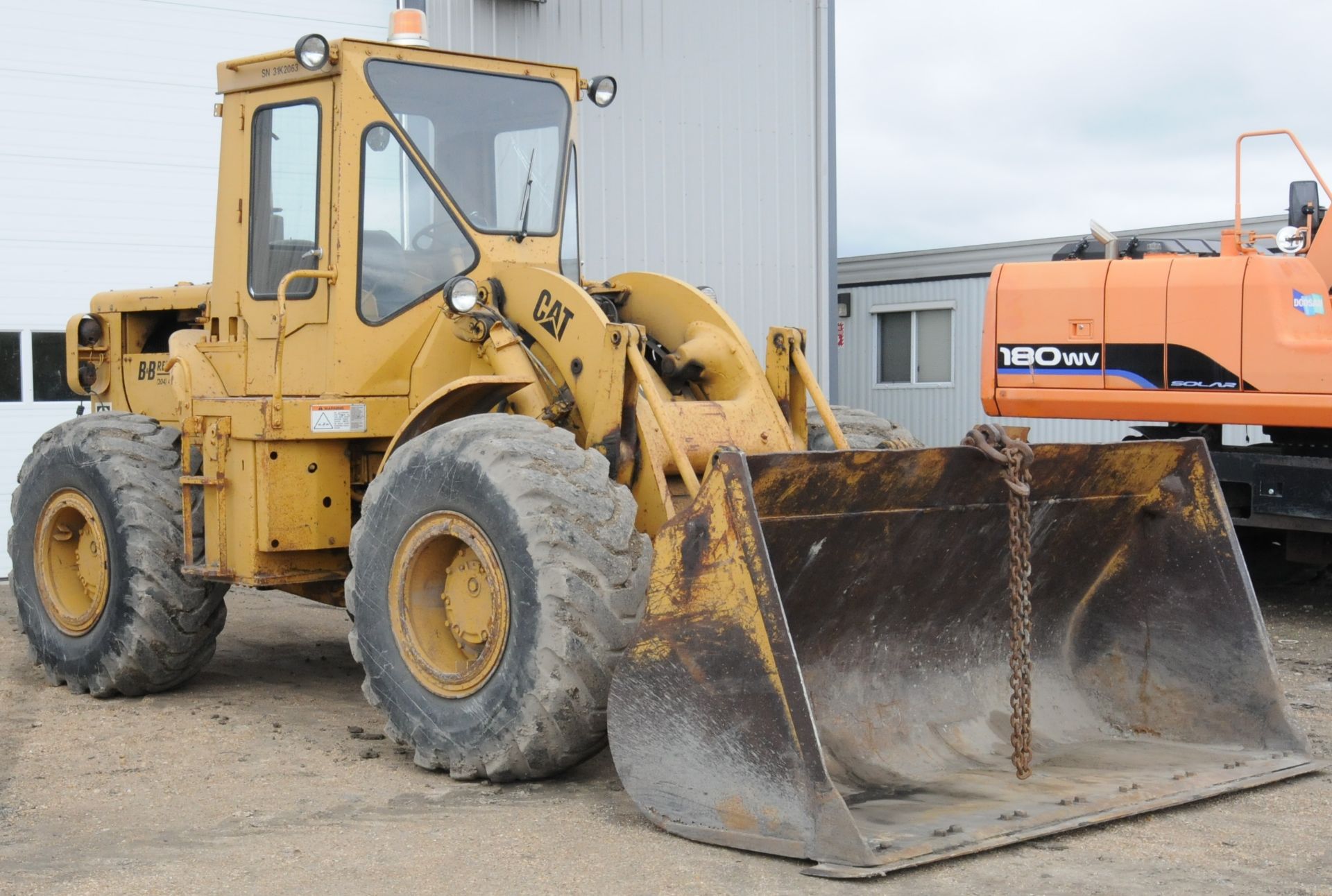 CATERPILLAR 950 ARTICULATED FRONT END WHEEL LOADER WITH 10' BUCKET S/N: 31K2063