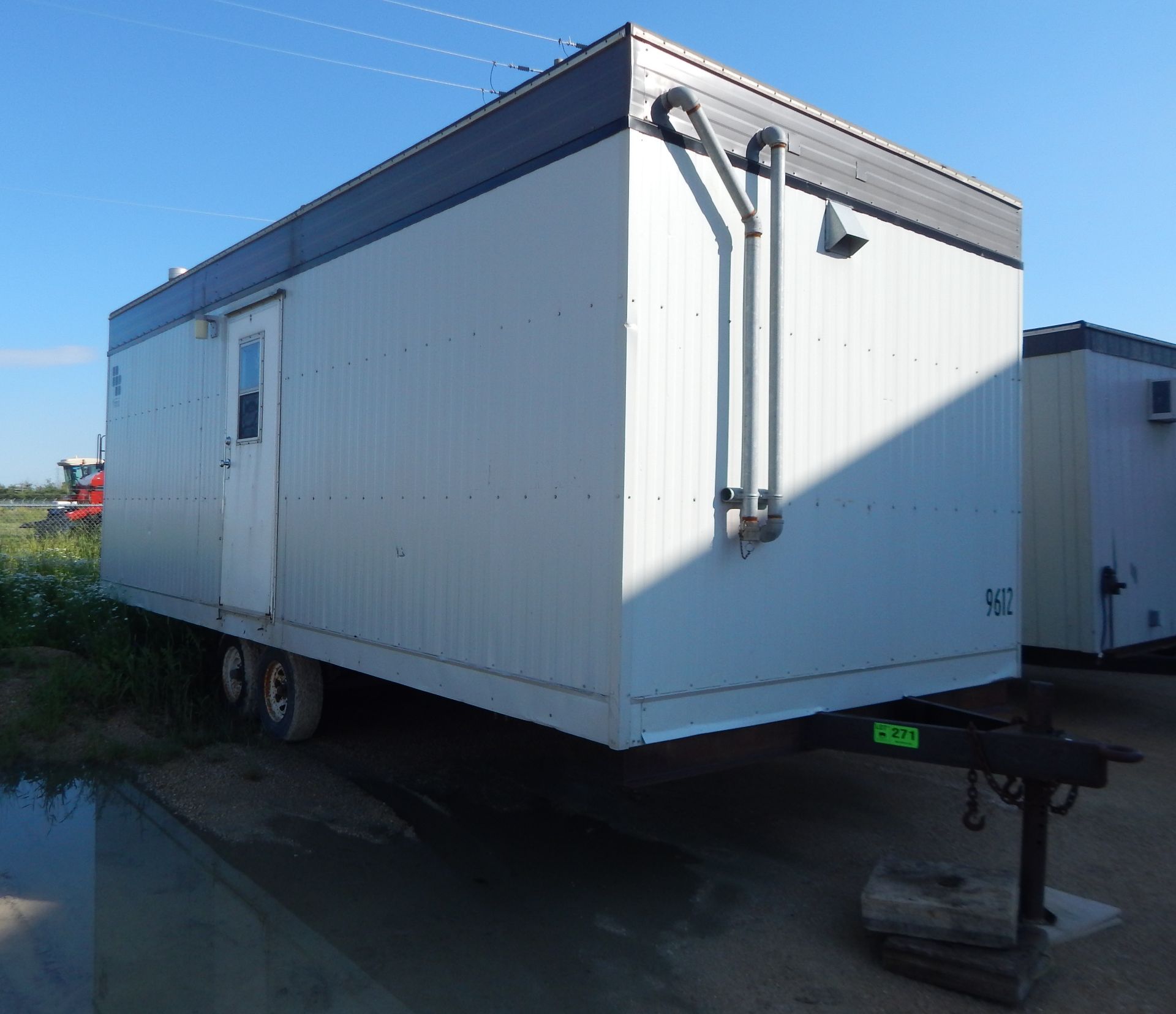 ATCO 24' X 10' MOBILE JOB SITE LAVATORY TRAILER WITH ELECTRICAL SERVICE, HEATING S/N: N/A (UNIT