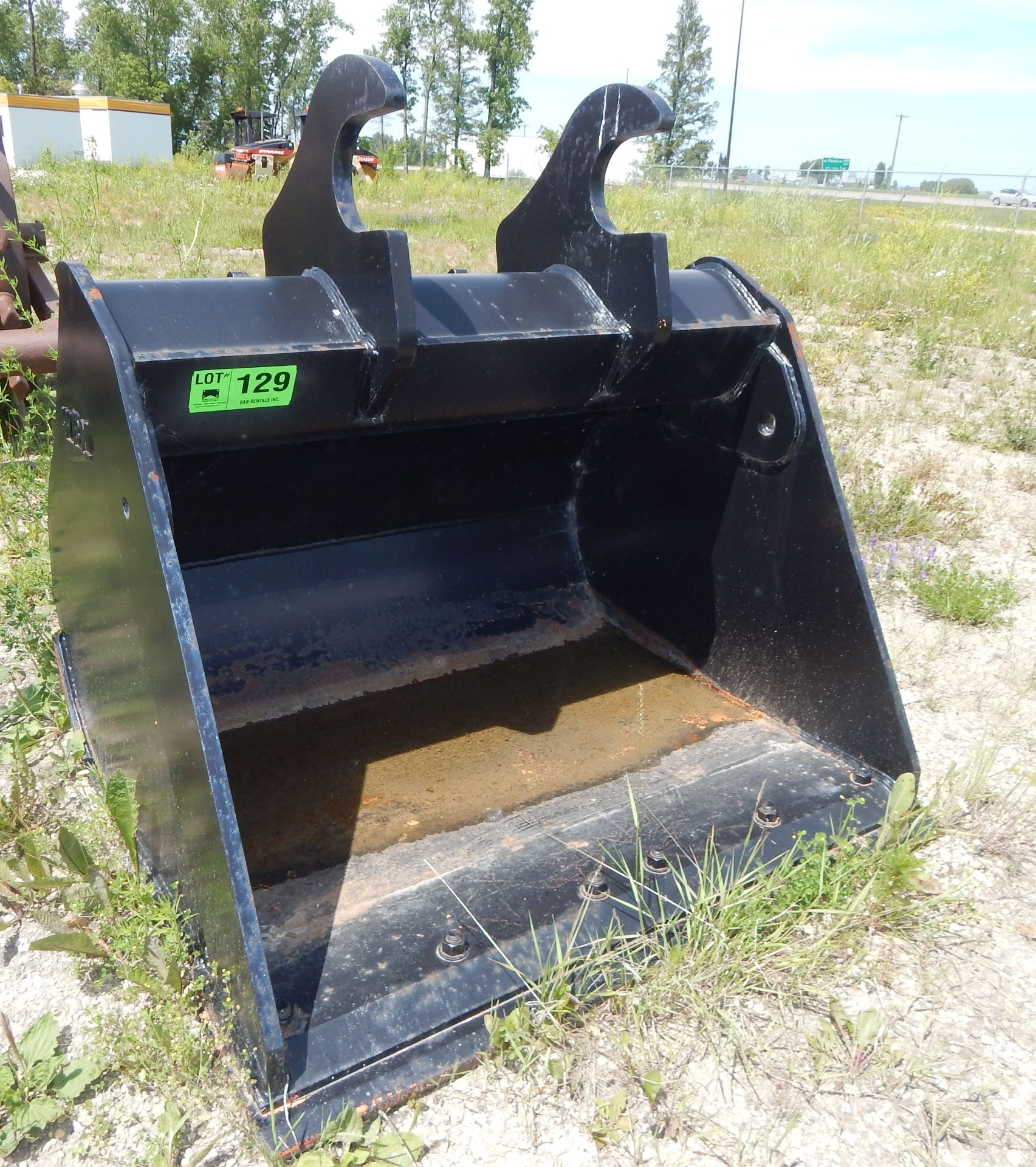 WBM SW14011 58" DITCH BUCKET WITH 1.75 YRD CAPACITY, FOR DOOSAN DX300 S/N: 001675 - Image 2 of 3