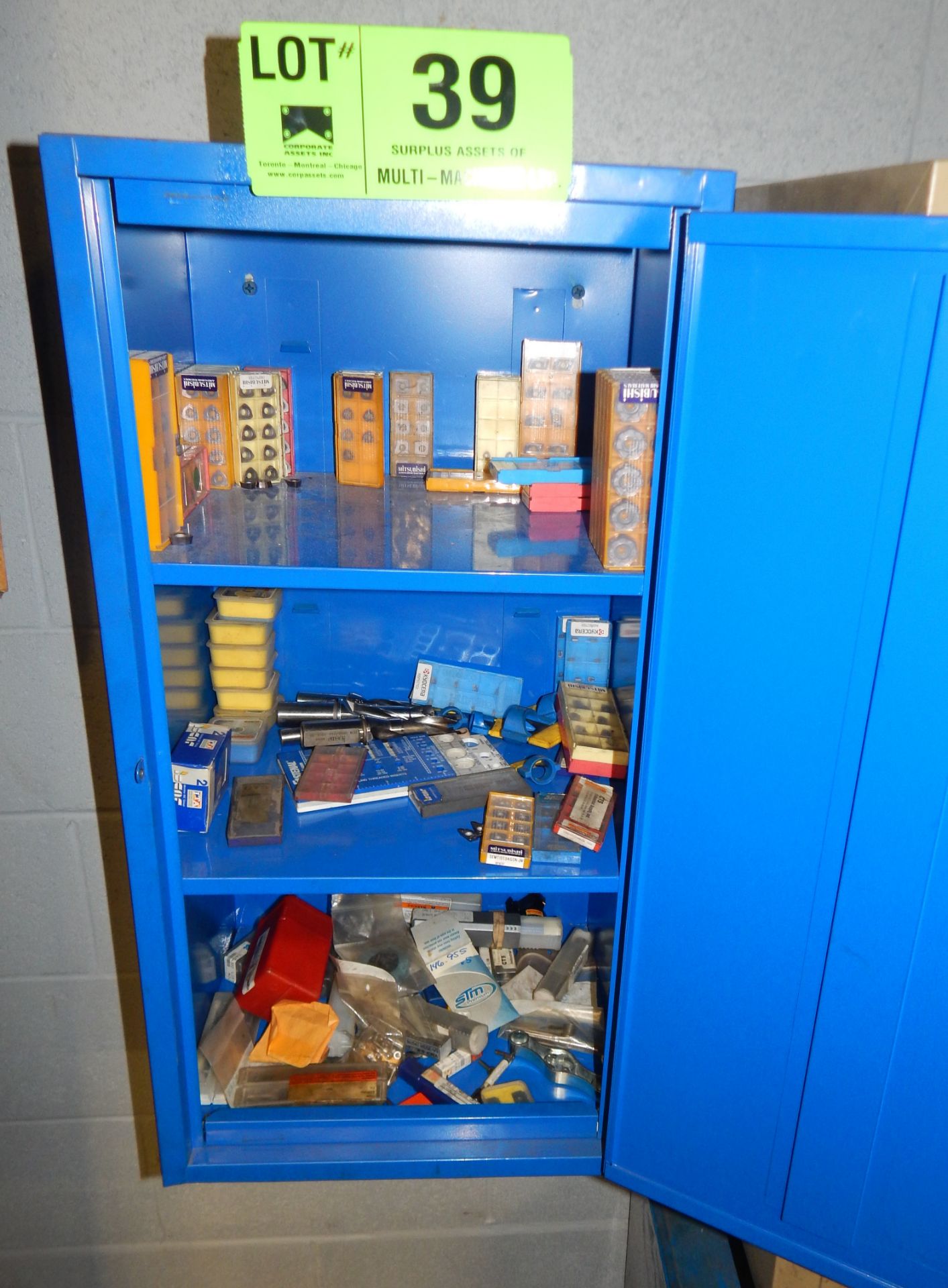 LOT/ CARBIDE INSERTS WITH CABINET