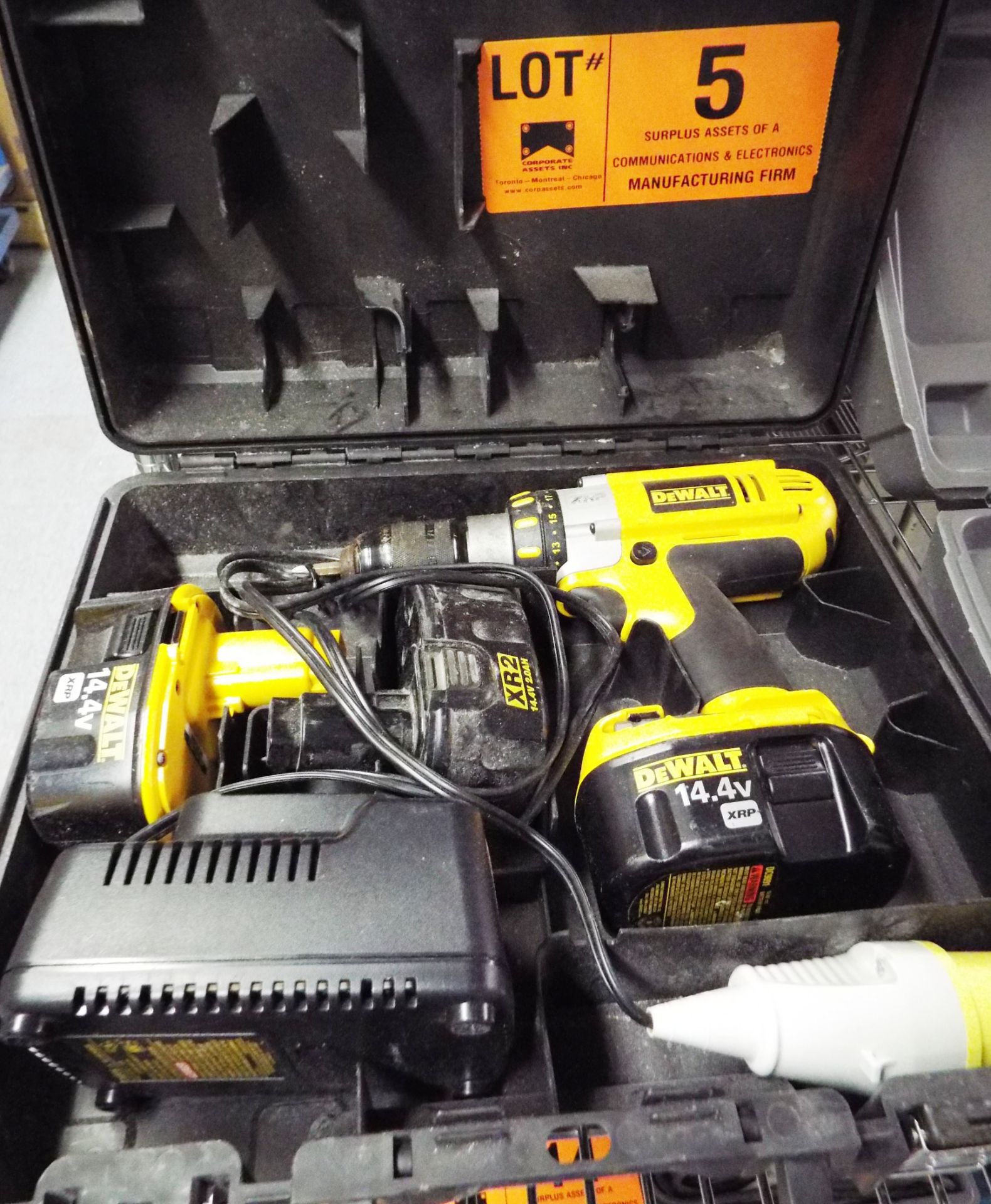 DEWALT 14.4V CORDLESS DRILL WITH SPARE BATTERIES AND CHARGER