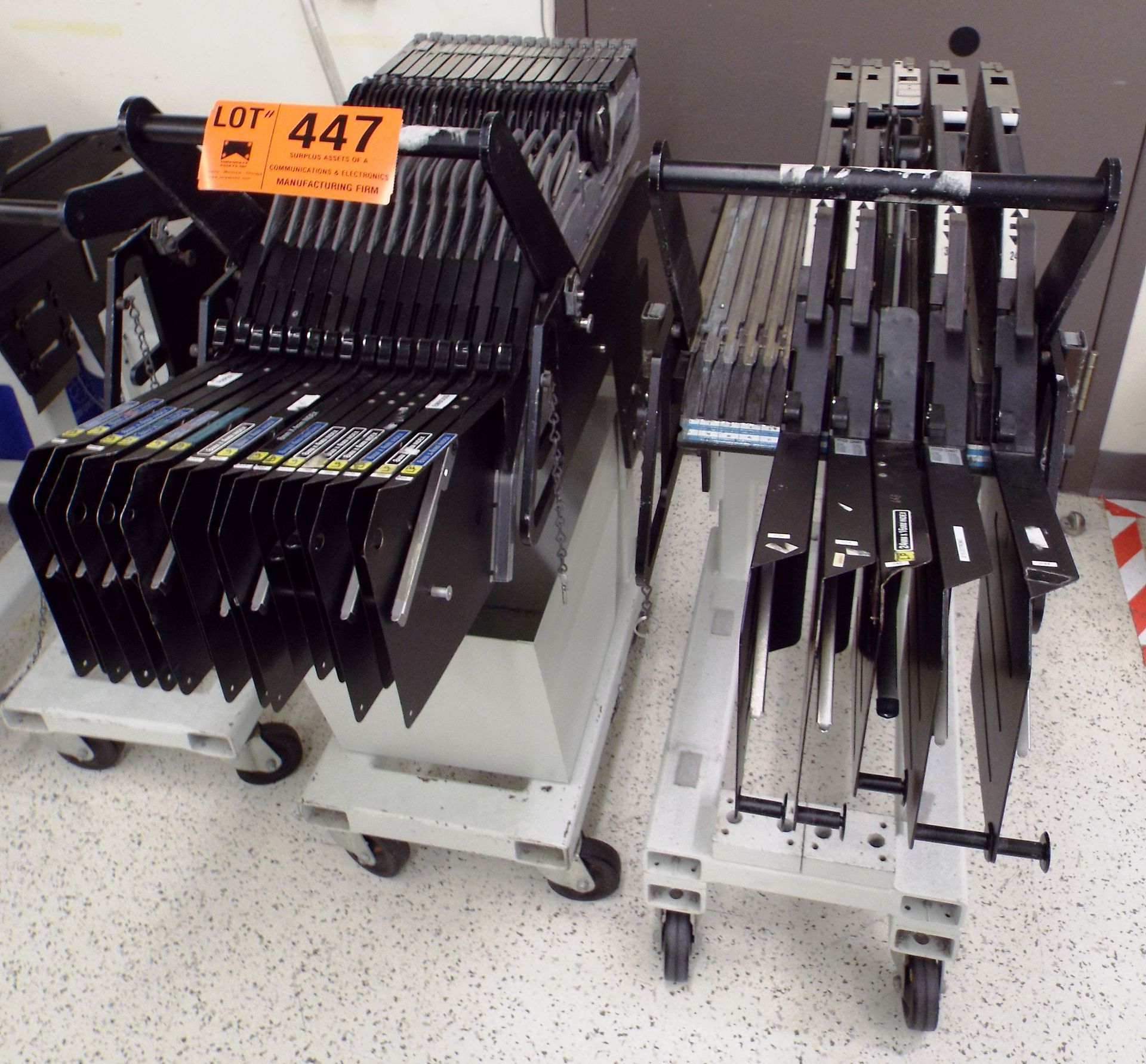 LOT/ FEEDER TRANSFER CARTS WITH FEEDERS