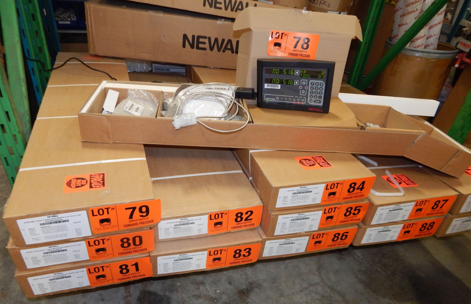 NEWALL DP700 MILLING MACHINE PACKAGE 16" X 36" DRO (NEW IN BOX) - Bild 2 aus 2