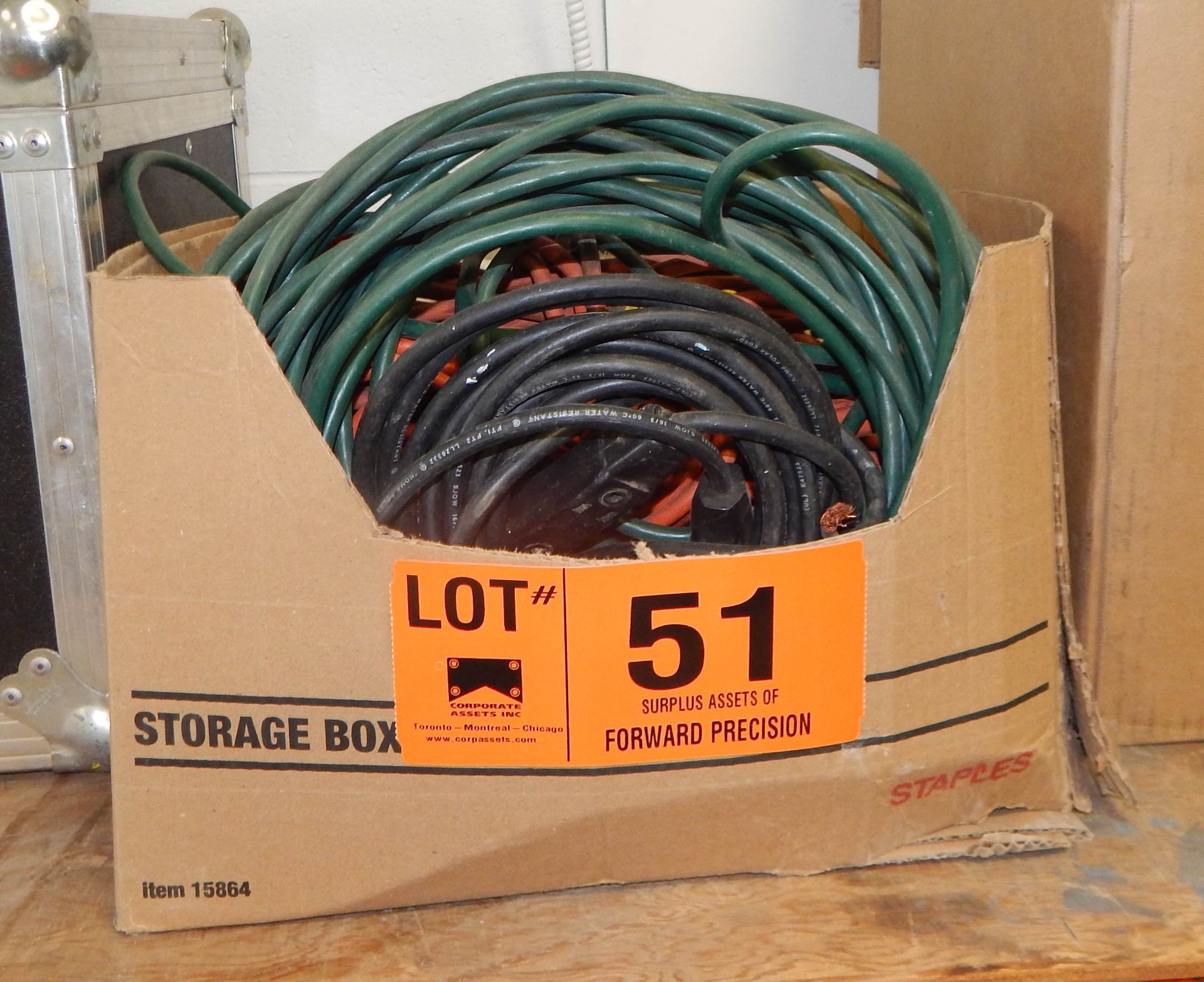 LOT/ EXTENSION CORDS