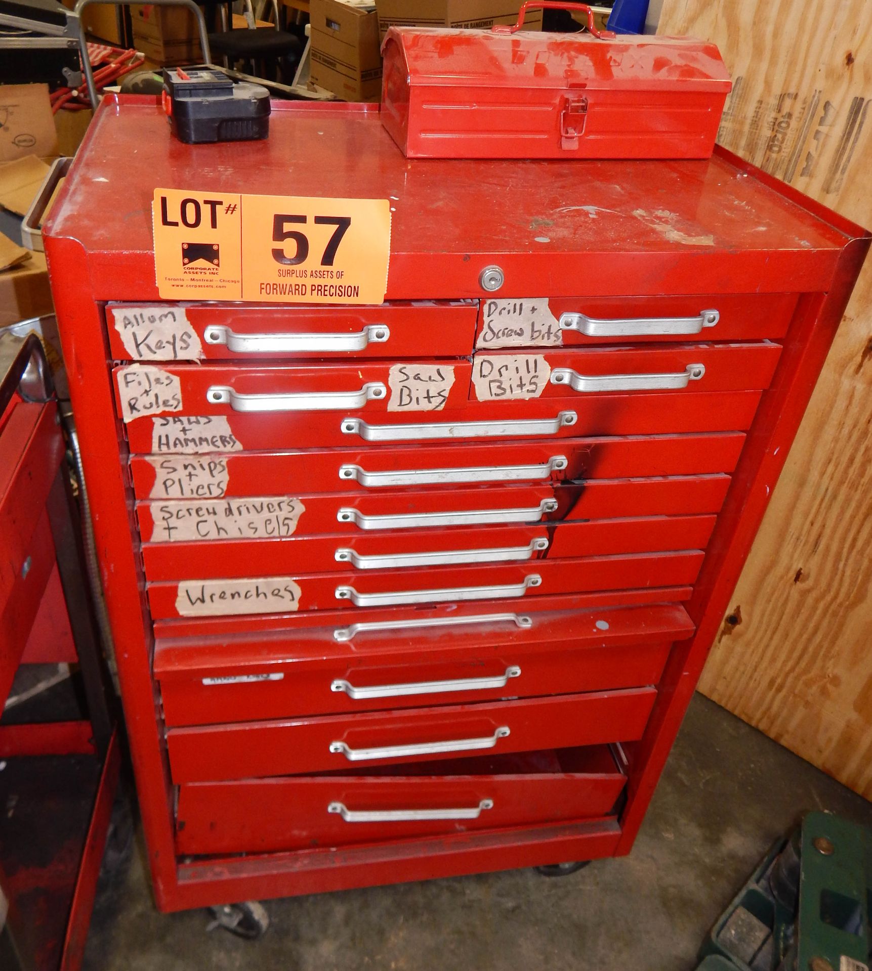 TOOL CABINET