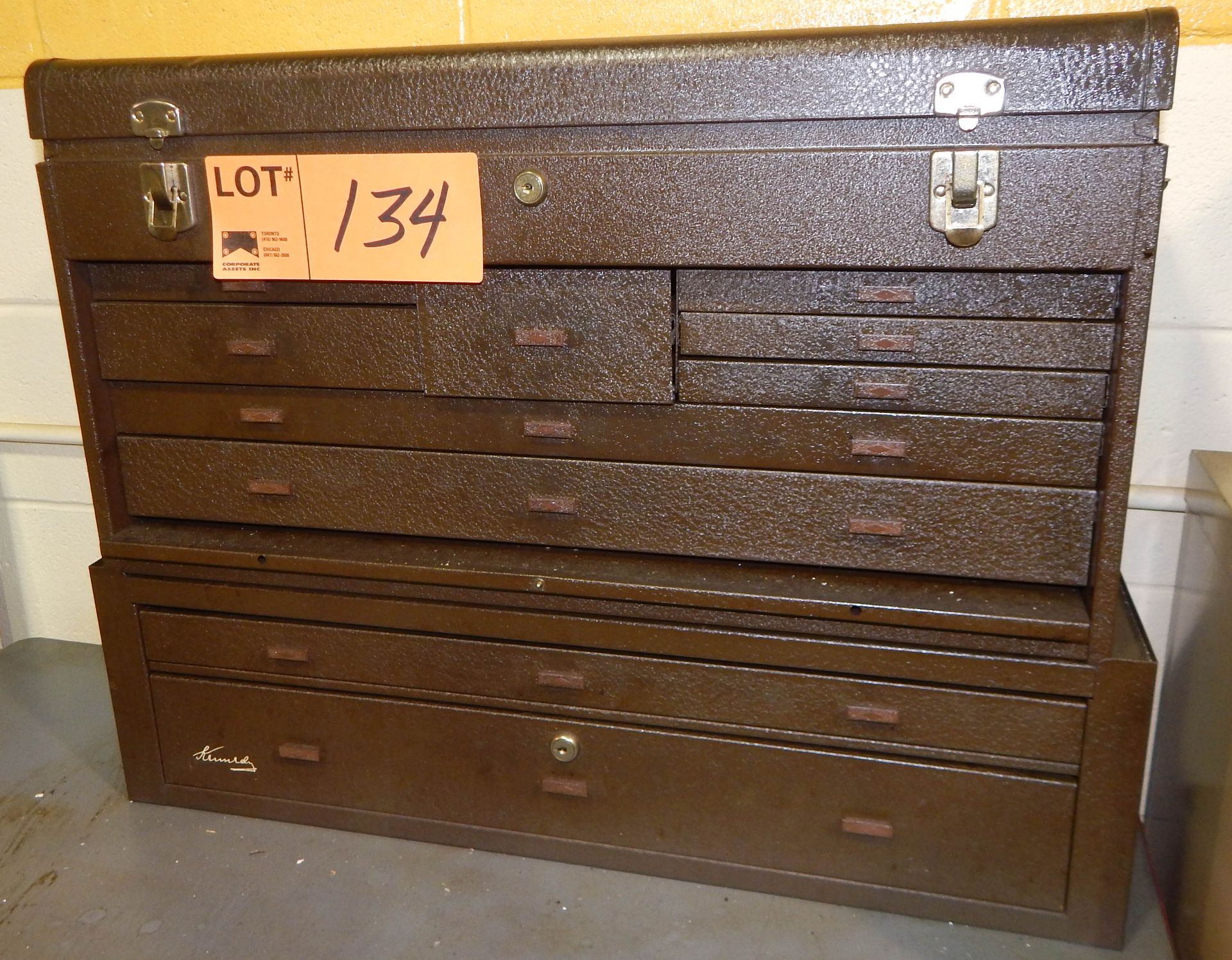 LOT/ KENNEDY TOOL BOX WITH CONTENTS