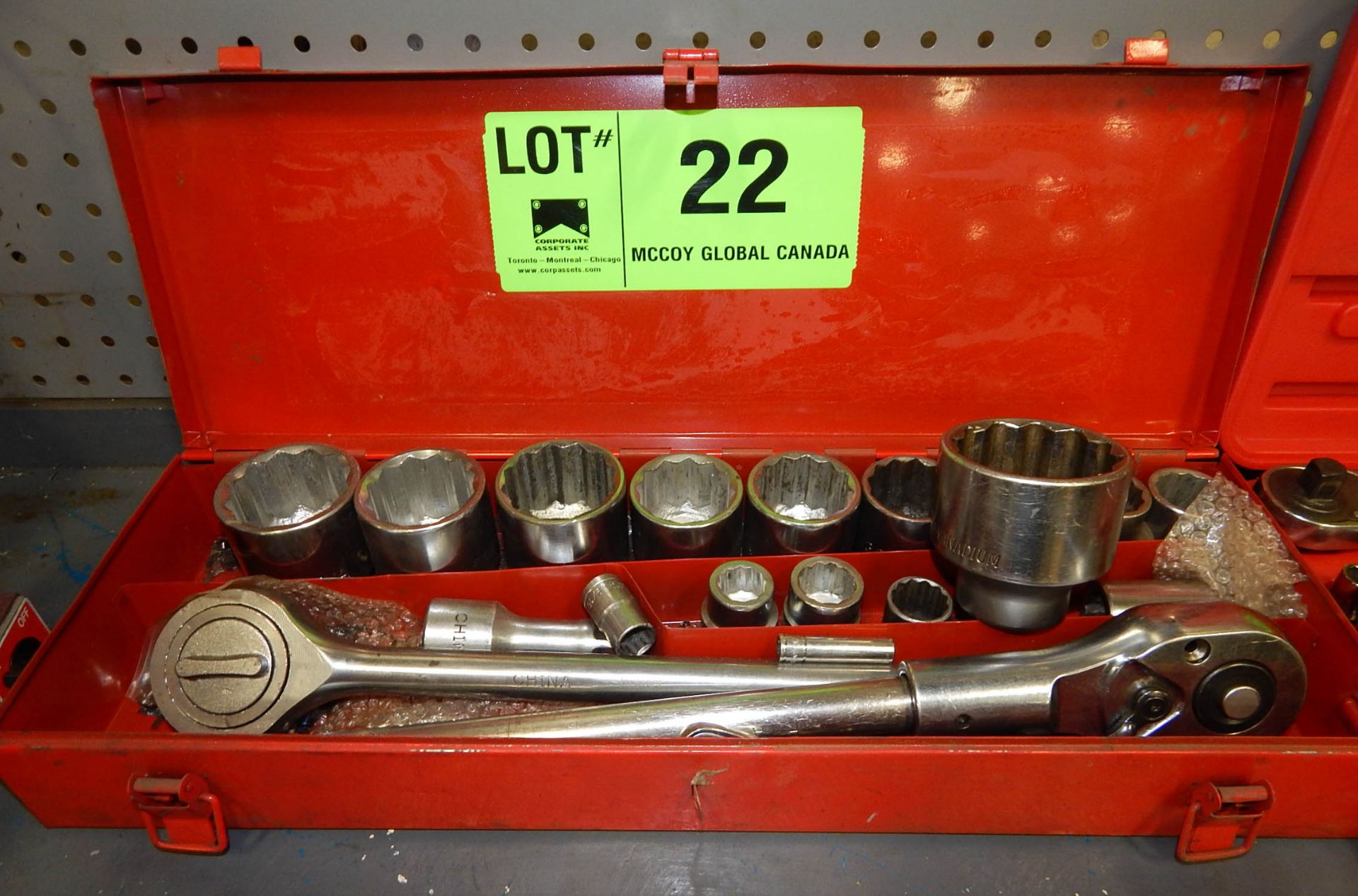 SOCKET SET