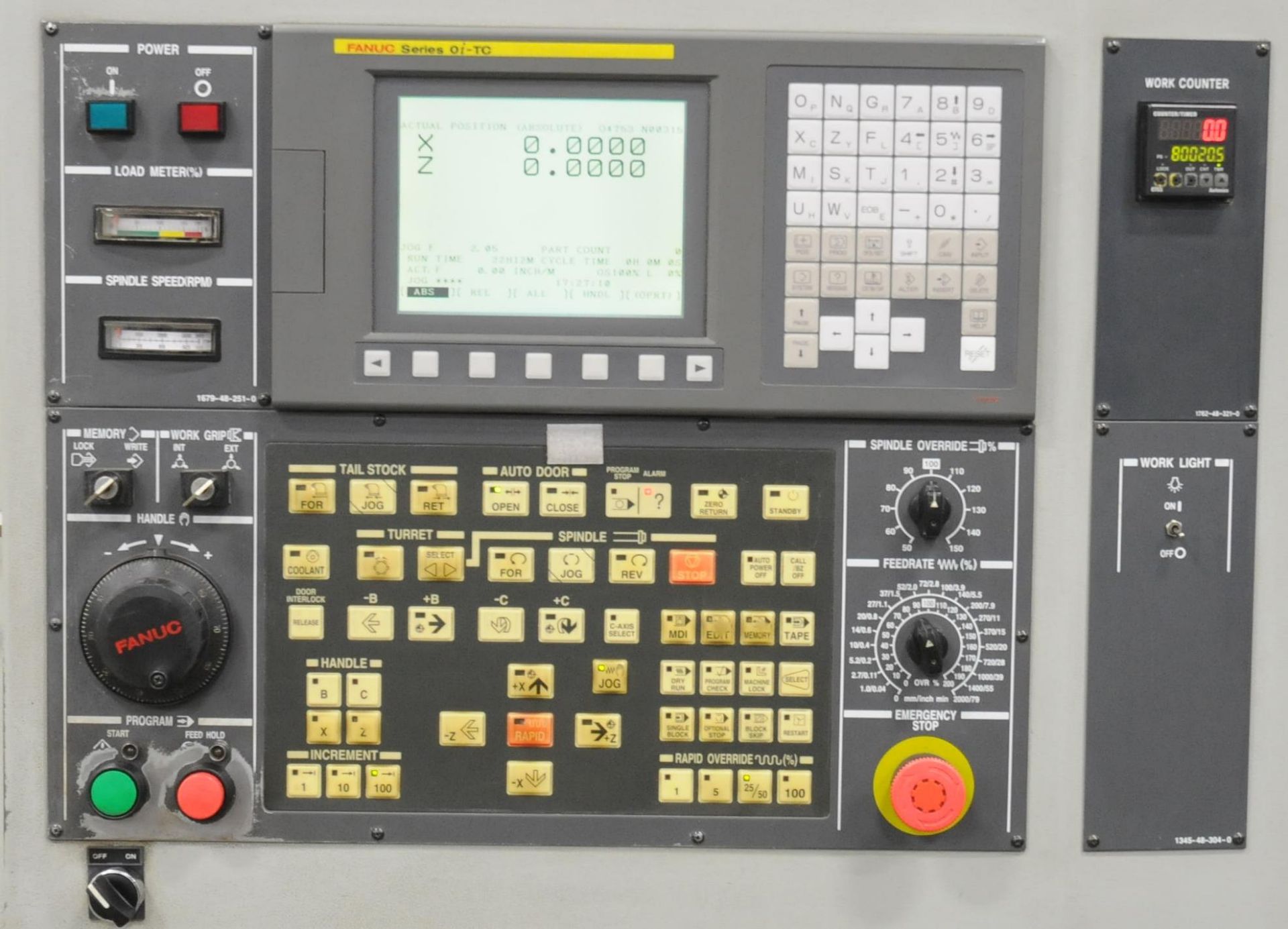 HYUNDAI-KIA (2006) SKT-25 CNC TURNING CENTER WITH FANUC OI-TC CNC CONTROL, 25.59" SWING, 19.68" - Image 2 of 4