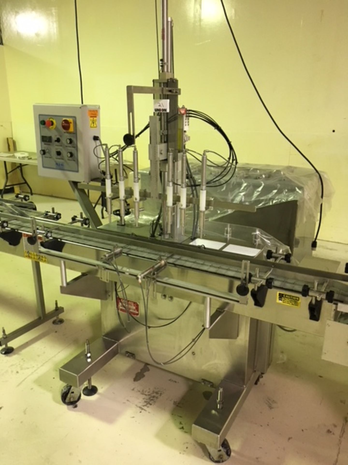 Kaps-All Filling Line Consisting of the Following: Kaps-all model AU-6 Plastic Bottle Unscrambler - Image 9 of 24