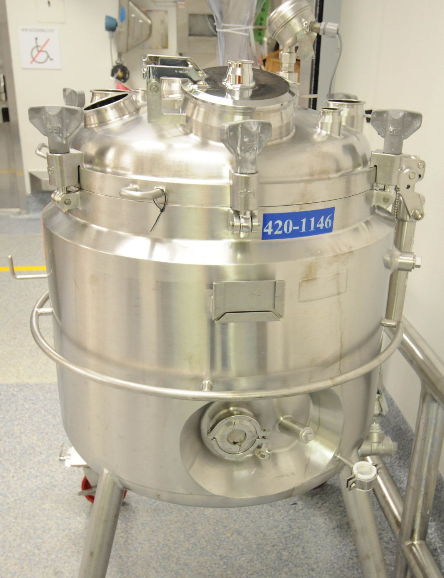 DCI (2009) AHF-M NANO PORTABLE JACKETED STAINLESS STEEL REACTOR VESSEL WITH 200 LITER CAPACITY, - Image 4 of 8