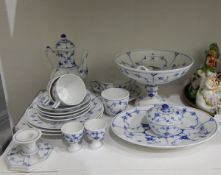 Quantity of Royal Copenhagen tableware in the 'Onion' pattern, comprising pedestal bowl, coffee pot,
