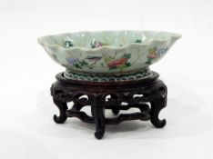 Modern Chinese Cantonese pedestal dish of oval form,