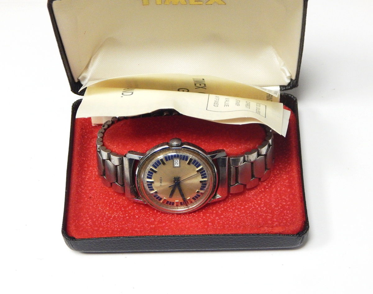 Old Zenith wristwatch, a Timex wristwatch with stainless steel bracelet,