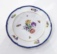 19th century cabinet plate decorated with roses,