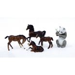 Nao model of a panda and four Beswick models of horses (5)