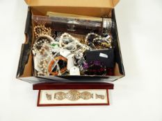 Large quantity of costume jewellery to include bracelets, necklaces, brooches,