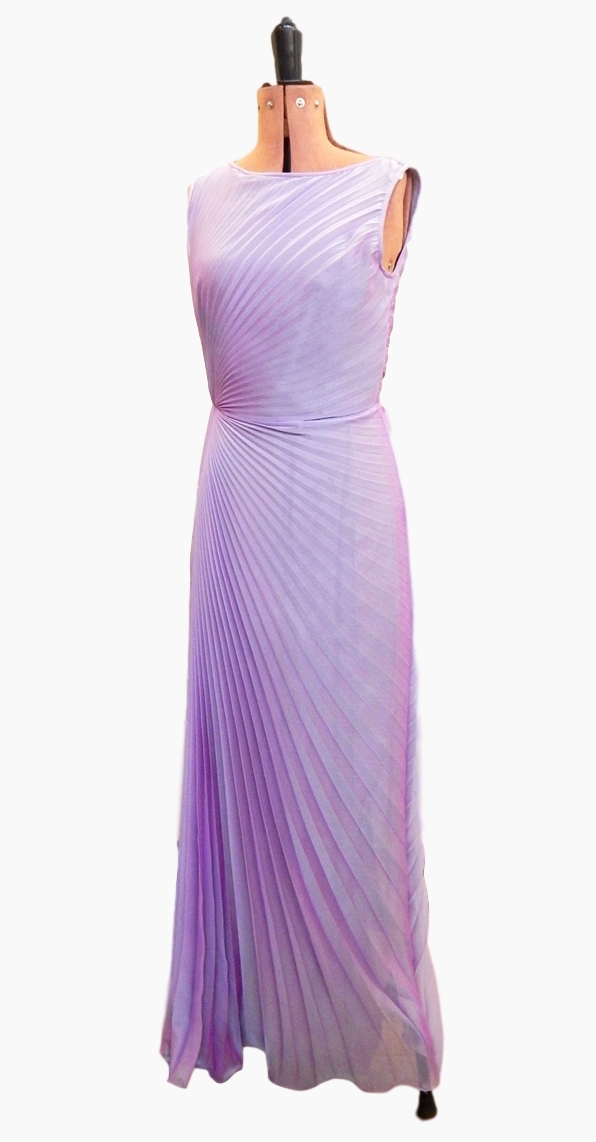 Beville Sassoon & Lorcan Mullany violet pleated evening dress, - Image 4 of 4