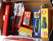 Hornby 00 British BRSR West Country Class locomotive 'Dorchester' 34042 with tender,