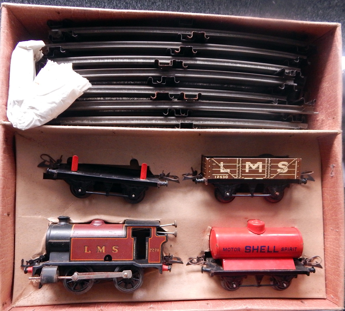 Hornby 0 gauge clockwork train set, 'No.