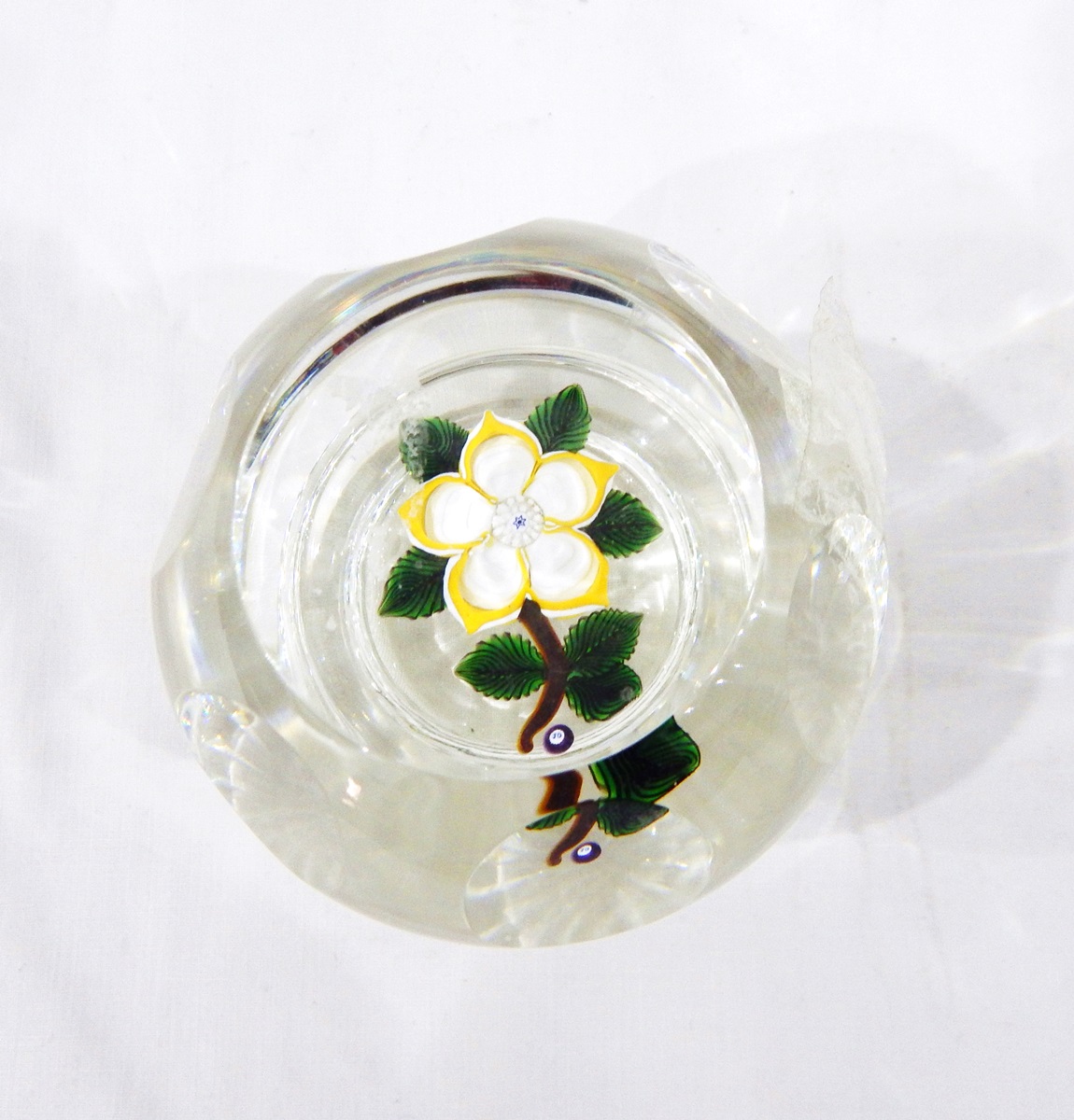 Glass paperweight by John Deacons, - Image 3 of 4