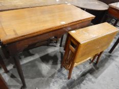 Oak rectangular foldover top tea table on turned tapering legs with pad feet,