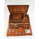 Moore & Wright adjustable micrometre and a Pitter Gauge & Tool Company Limited precision tool gauge