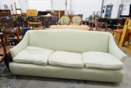 Three-seat settee with loose squab cushions