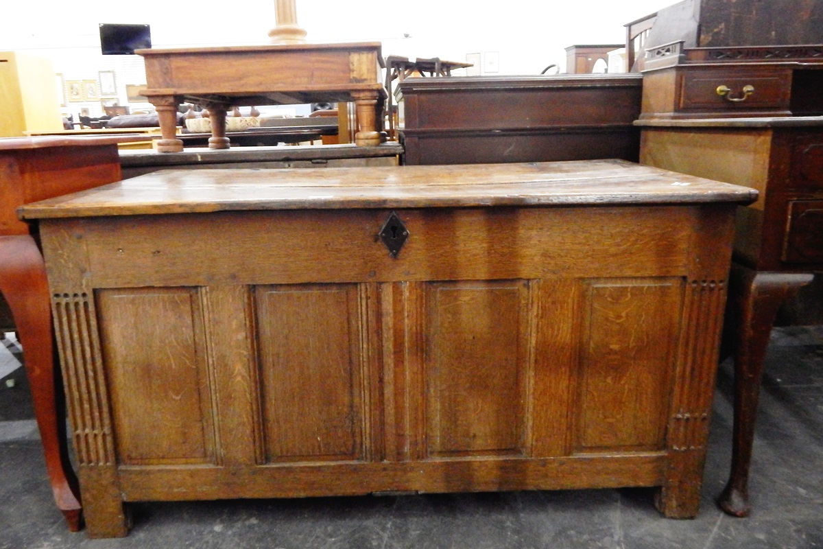 18th century oak coffer with two plank top, iron strap hinges,