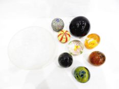 Quantity of decorative paperweights to include Murano, Mdina, etc.