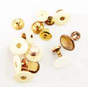 Quantity of gold and other studs