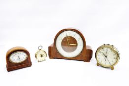 Smith's mantel clock, in walnut case,