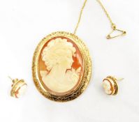 9ct gold cameo brooch with engraved border and pair of cameo earrings