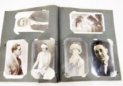 Early 20th century photograph album containing family portraits, etc.